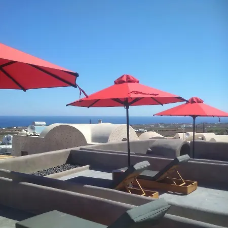 Andronikos Canaves Oia